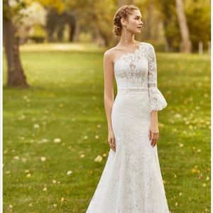 Rosa Clara Wedding Dress
